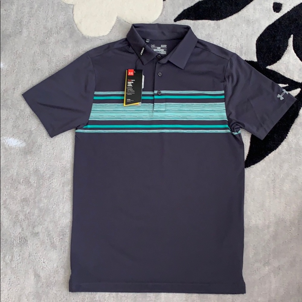 Under Armour Golf Polo. Size Small. Loose fit.